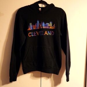 Cleveland City Skyline Hoodie with Pocket Size medium